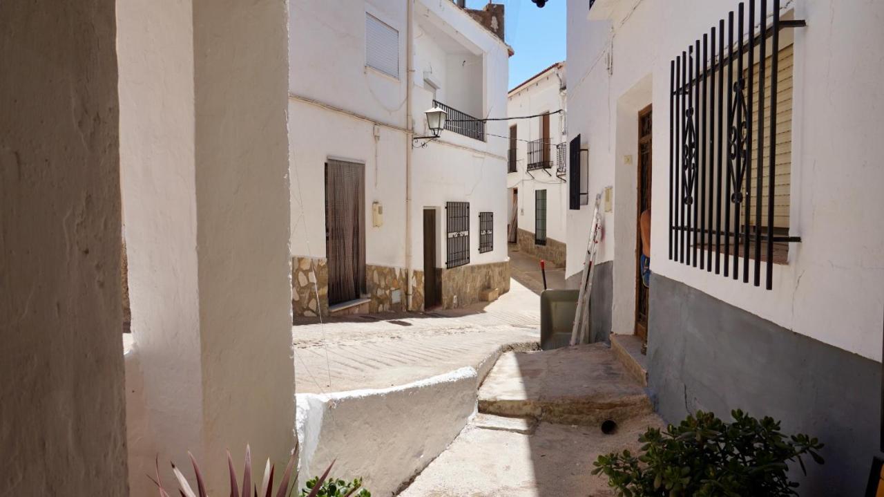 Casa Amigos Sorvilan - La Almendra Exterior photo